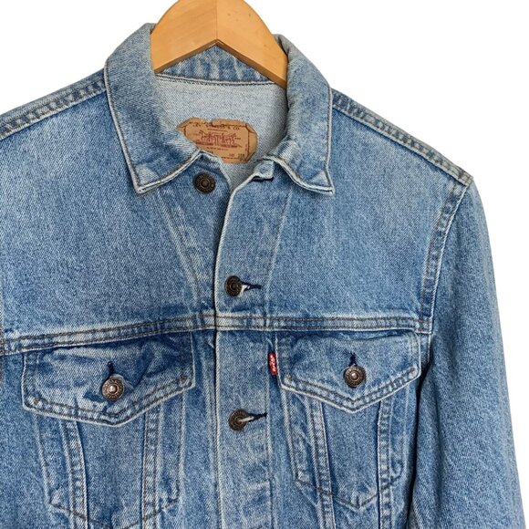 Vintage Levi's 70506 Denim Jacket Jean Stone Wash Button Front Size Medium - Picture 3 of 9